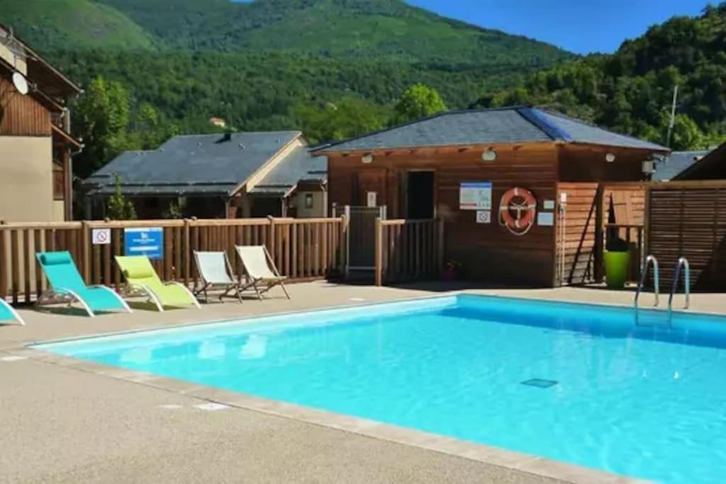 Grand A La Montagne